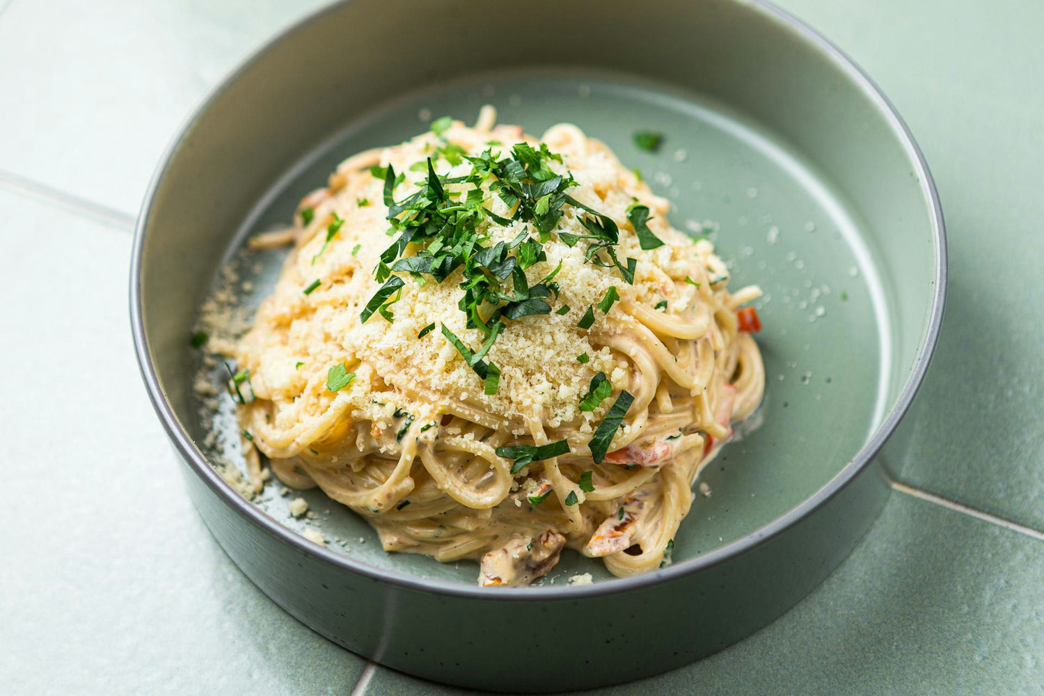 Vürtsikas pasta tomatite ja mascarponega: Hero Image - Pos 1